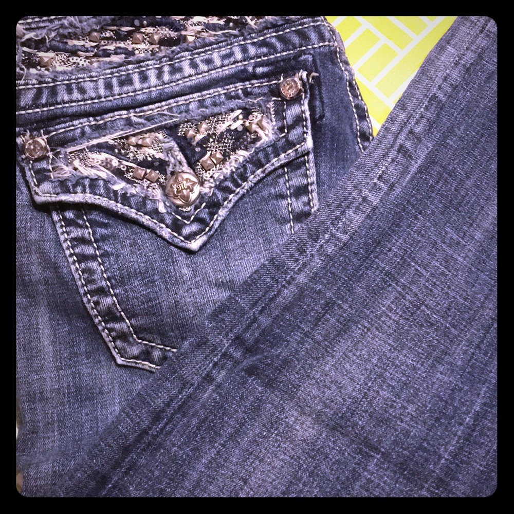 🚨 PRICE DROP 🚨Miss Me Capris